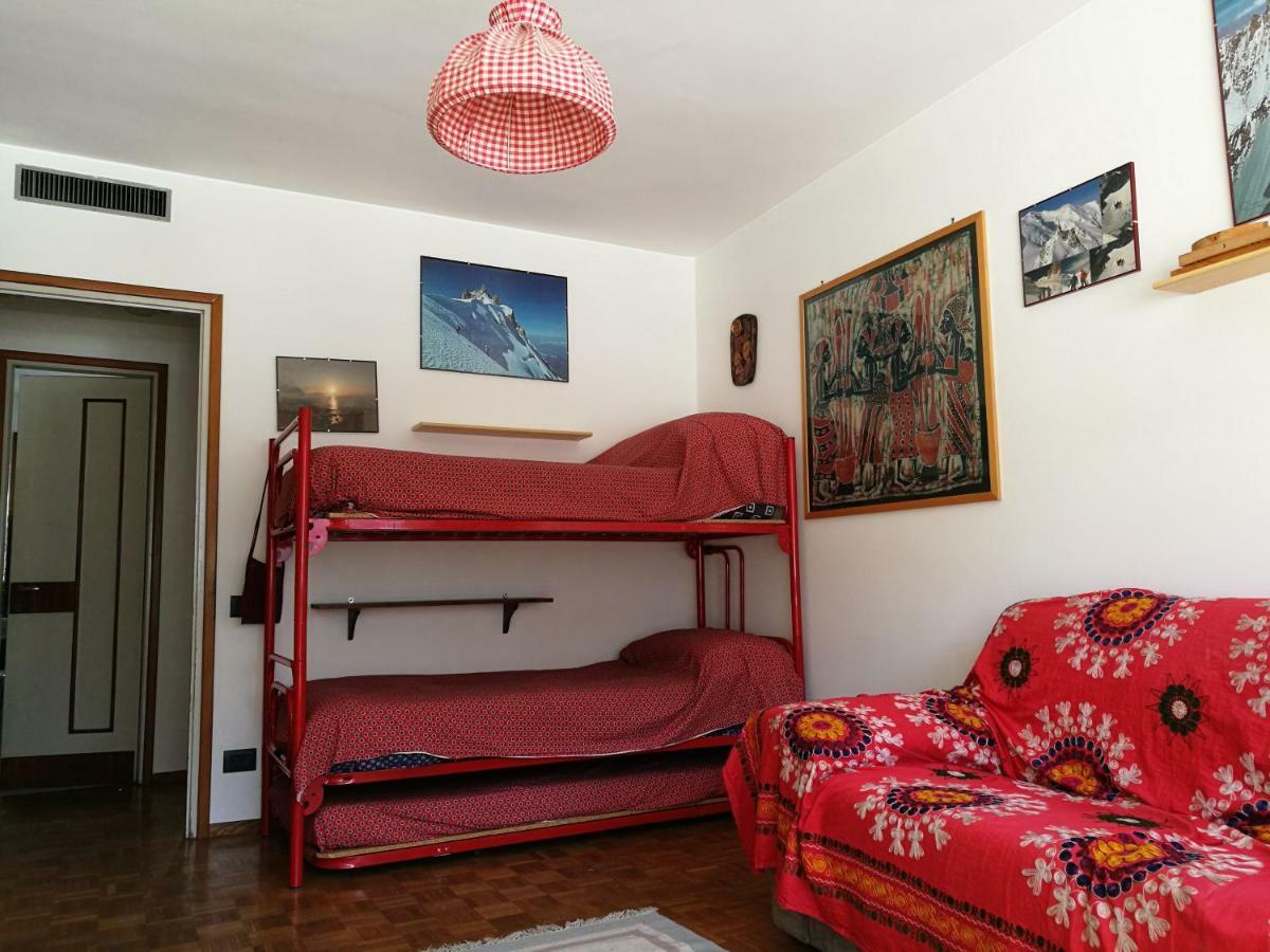 L'Atelier du Temps - Appartamento CIRCE Courmayeur Extérieur photo