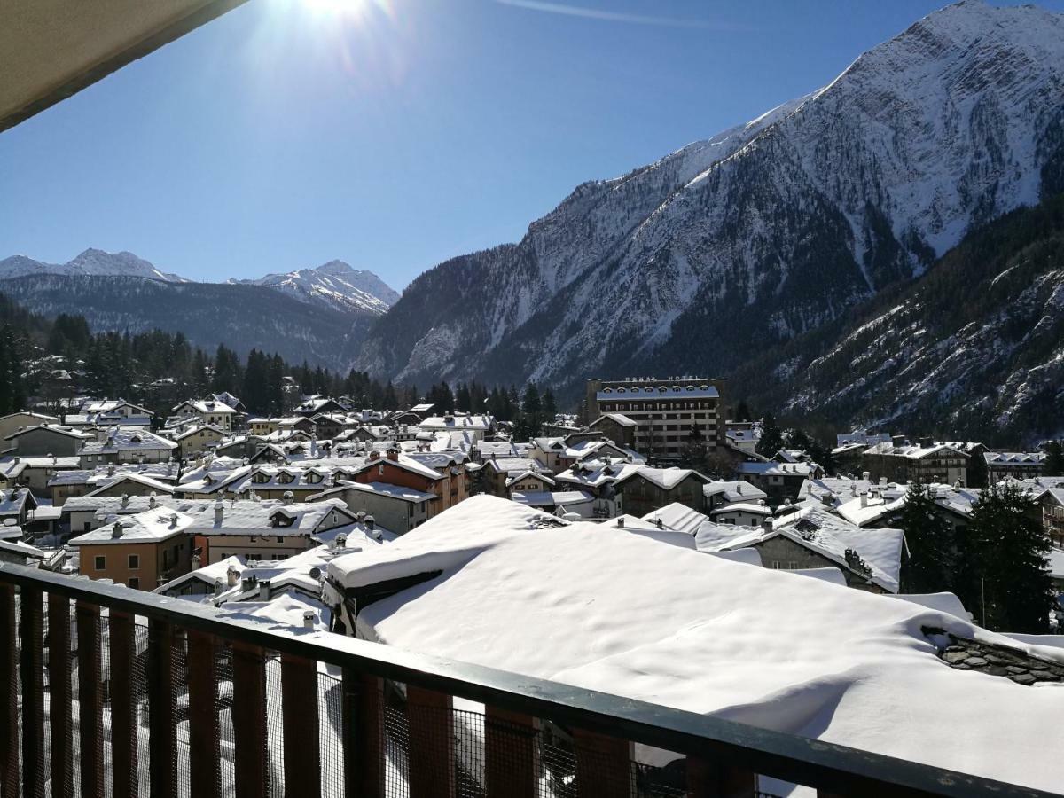 L'Atelier du Temps - Appartamento CIRCE Courmayeur Extérieur photo
